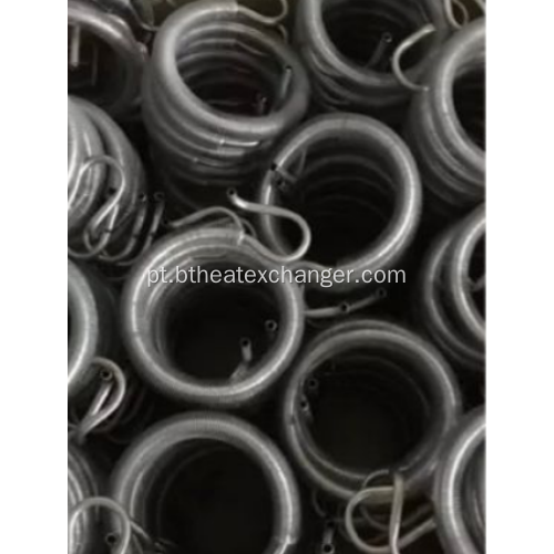 Tubo de cobre enrolado com aletas de alumínio em espiral